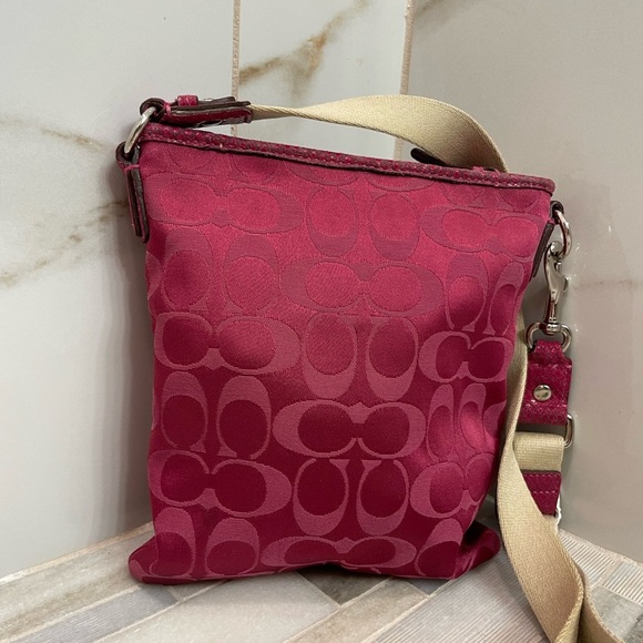 Auth Coach Python Pink Signature Jacquard Lizard Leather Trim Bag 43457 - Picture 3 of 15